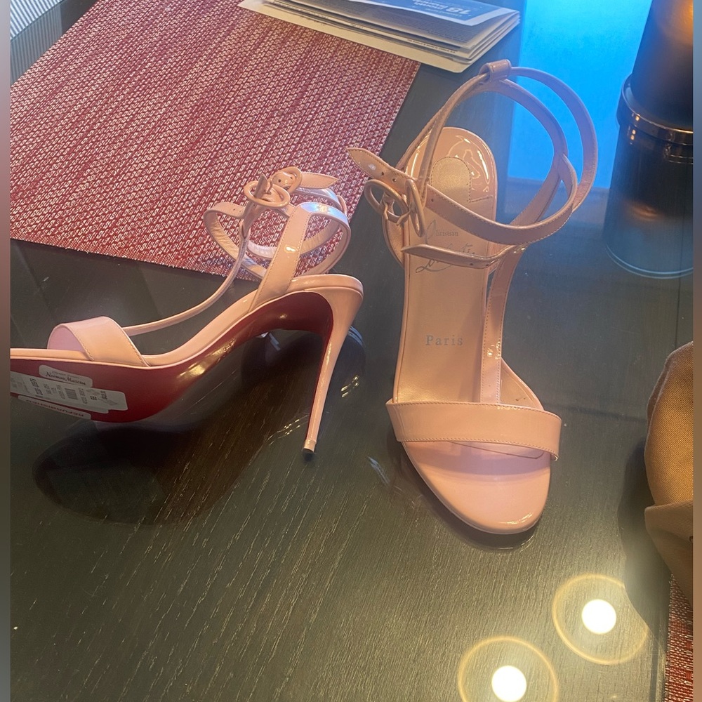 Christian louboutin mara pink sandals size 6